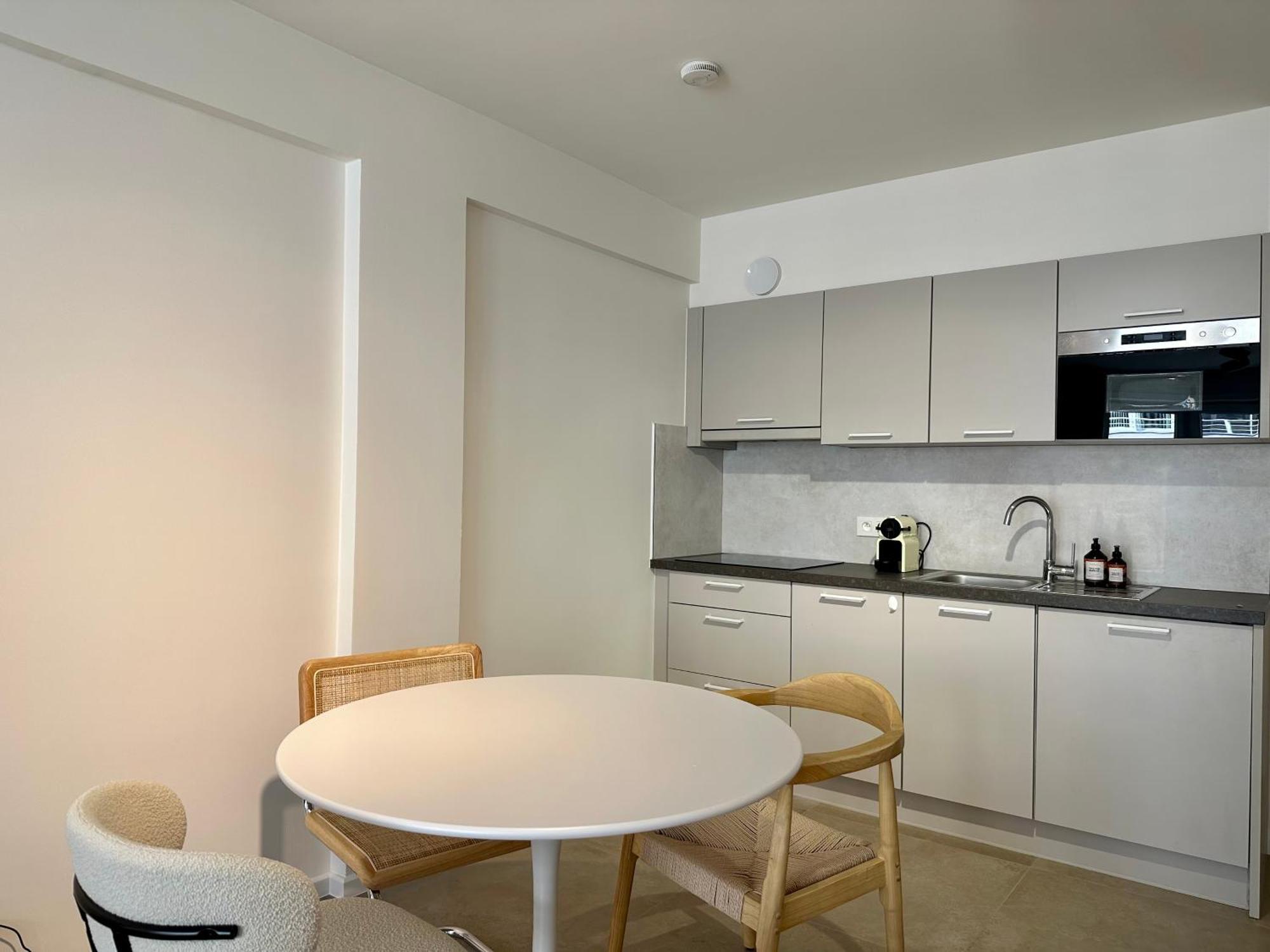 Studio F - 2 Personen - Op 250M Van De Zee Ostende Exterior foto